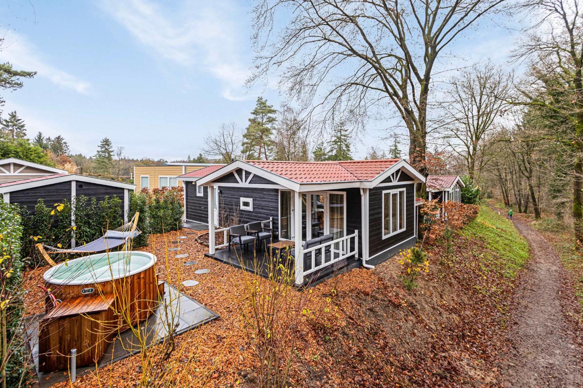 Vakantiepark De Thijmse Berg Rhenen Esterno foto